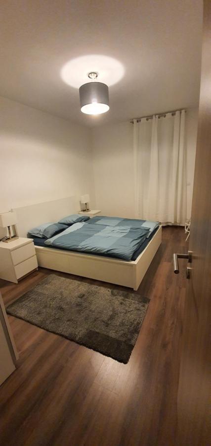 Sdp Marina Apartment Boedapest Buitenkant foto