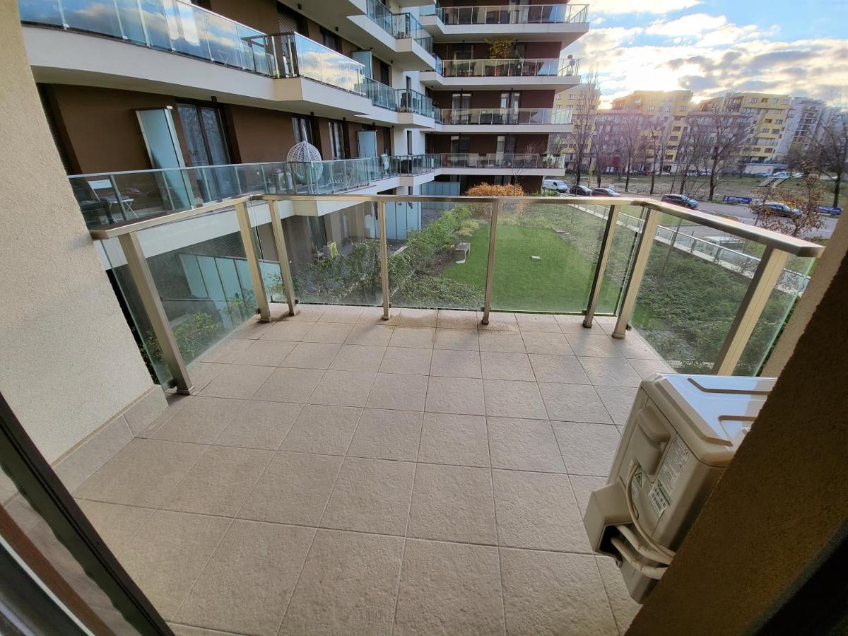 Sdp Marina Apartment Boedapest Buitenkant foto